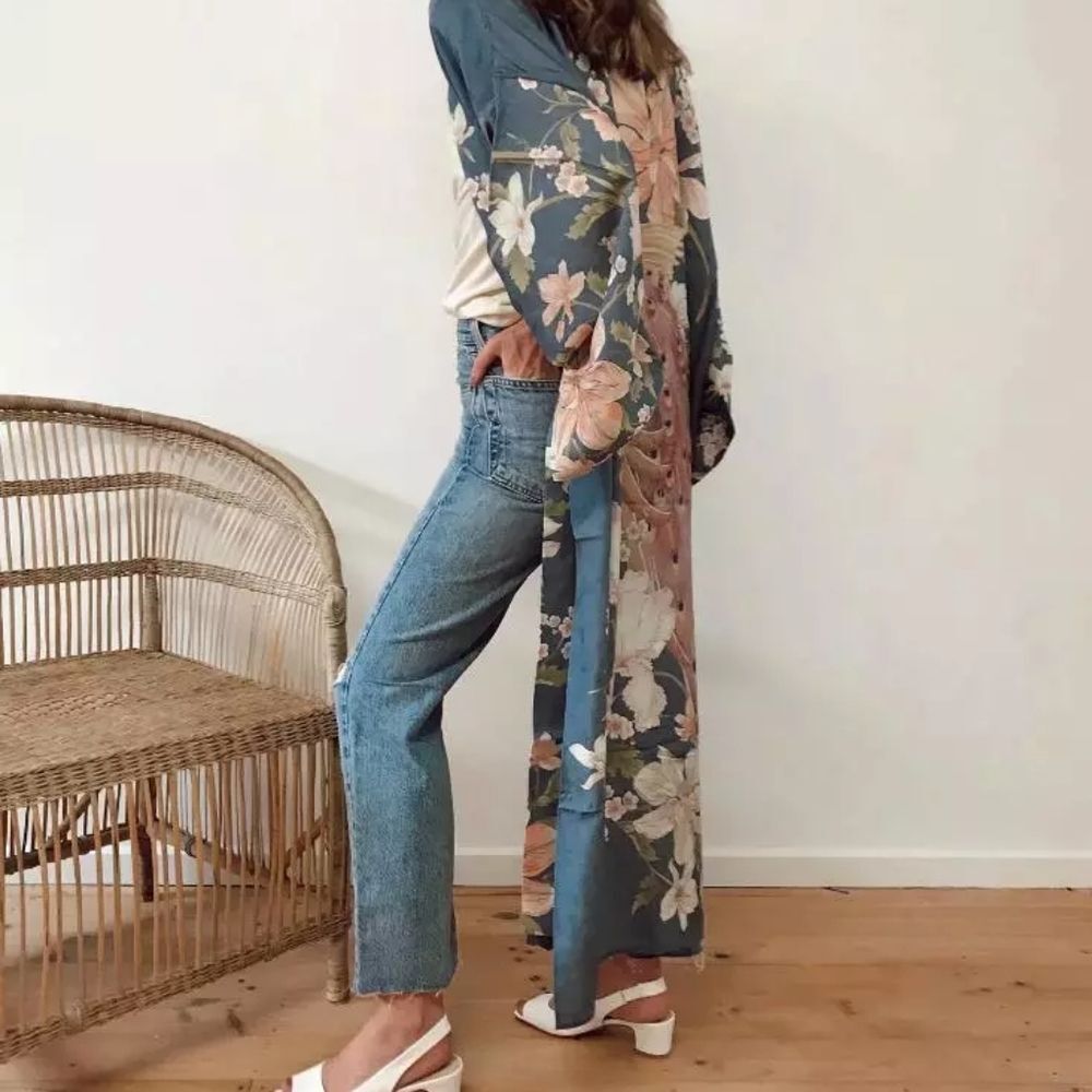 🍒NWT🍒 LIGHTWEIGHT PEACOCK PRINT BOHO KIMONO - Picture 6 of 14